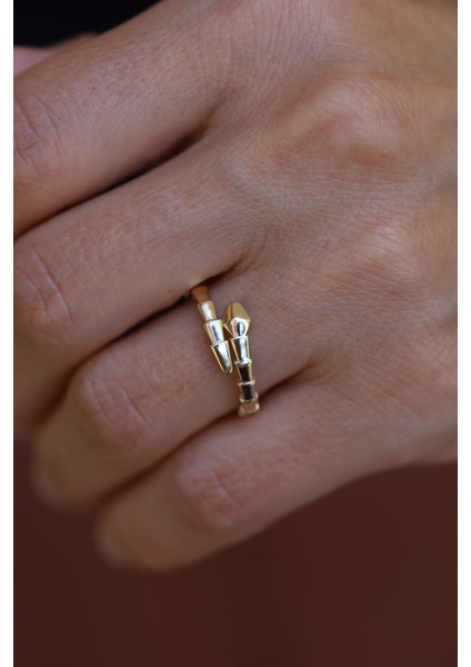 14 Ayar Altın Taşsız Yılan Desenli Yüzük