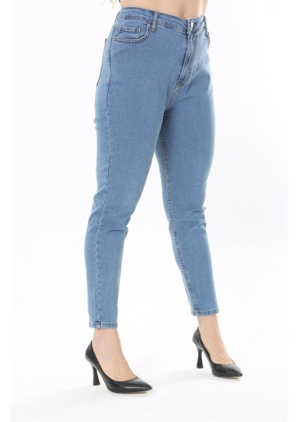 Kadın Büyük Beden Mavi Yüksek Bel Dar Paçalı Likralı Kot Pantolon 65N38098 modelleri