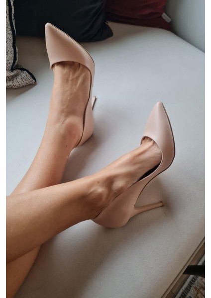 001 200 Topukla Kadın 10 cm Topuklu Klasik Sivri Burun Stiletto