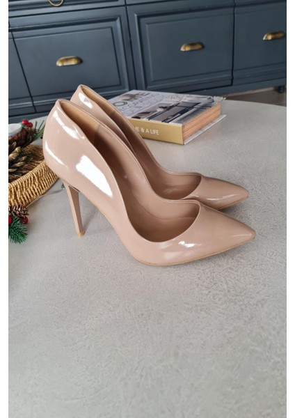 001 200 Topukla Kadın 10 cm Topuklu Klasik Sivri Burun Stiletto