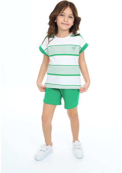 Kız Çocuk Nakışlı Şortlu Takım