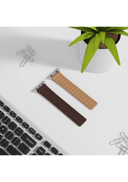 Apple Watch Uyumlu 40MM KRD-111 Çizgili Desenli Silikon Kordon-Yeşil fırsatları