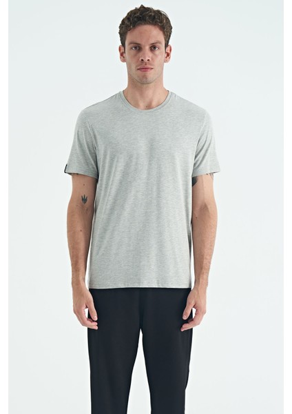 Erkek 0 Yaka T-Shirt 87911