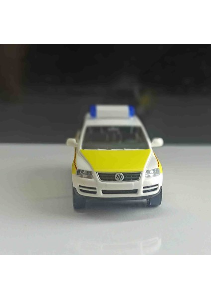 1:87 Rettungsfahrzeug Volkswagen Touareg ( Mini Boy)