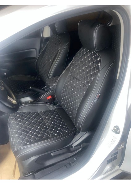 Honda City 2022 Uyumlu Siyah Zemin Beyaz Nakışlı Taytüyü Siyah Deri Karışımı Beyaz Ip