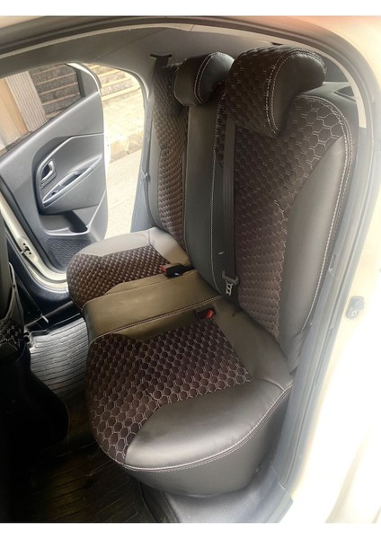Kia Rio 2012 2016 Arası Uyumlu Arka Sırt 2+1 Beyaz Nakışlı Taytüyü Siyah Deri Karışımı Beyaz Ip modelleri