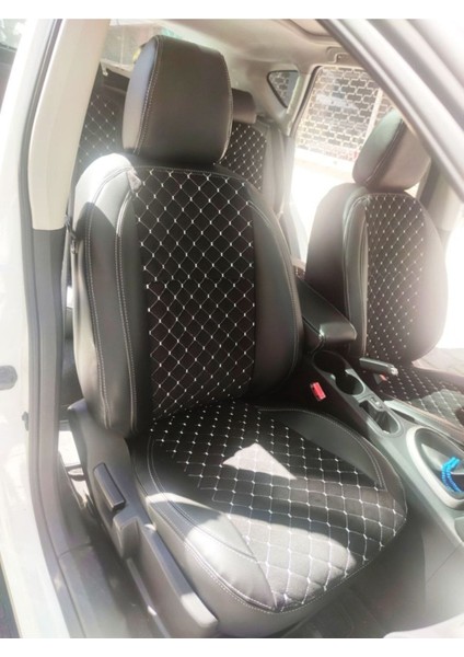 Nissan Qashqai 2007 2013 Arası Uyumlu Sırt 2+1 Arka Sırt Kolcaklı Model Siyah Zemin Beyaz Nakışlı fiyatları