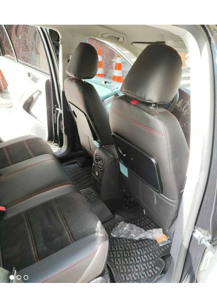 Volkswagen Tiguan 2008 2015 Arası Siyah Taytüyü Siyah Deri Karışımı Kırmızı Ip Kırmızı Şerit fırsatları