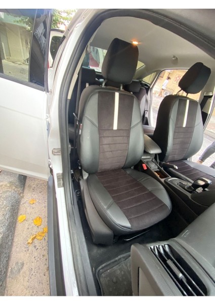 Ford Focus 3 Uyumluarka Sırt Arka Oturma 2+1 Siyah Taytüyü Siyah Deri Karışımı Beyaz Şerit Siyah Ip