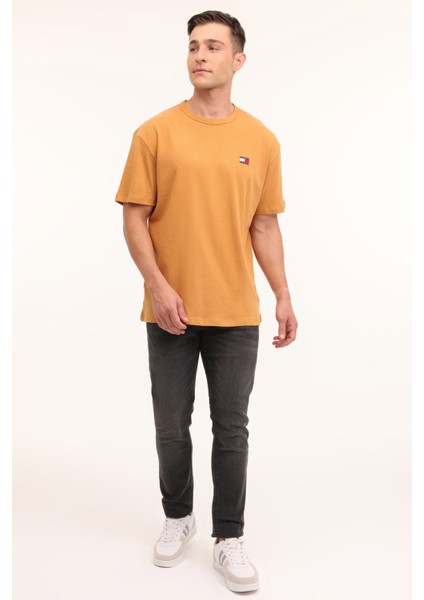 Tjm Reg Badge Tee Ext Kahverengi Erkek Kısa Kol T-Shirt