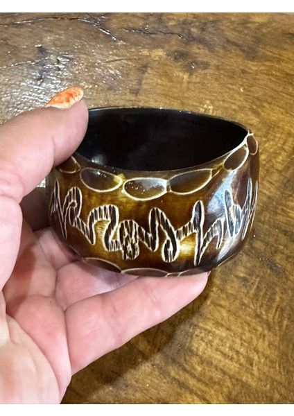 Oyma Işleme Kemik Hint Tasarımı Kadın Bilezik Çap 7 cm