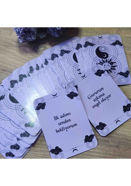 Eril Dişil Tarot Konuşturma Kartları - Lila