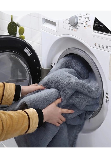 Kaymaz Taban Peluş Yolluk Post Çocuk Odası Oturma Odası Salon Mutfak Halısı fırsatları