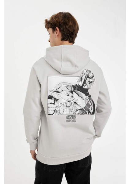Erkek Açık Gri Star Wars-Mandalorian Regular Fit Kapüşonlu Sırt Baskılı Sweatshirt C6525AX24AU
