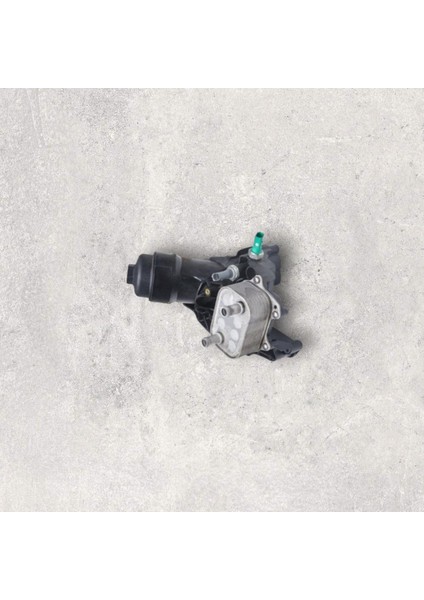 03N115389N Yağ Filtre Kütüğü & Yağ Soğutucu Çift Çıkış Müşürlü Yeşil-Gri - Audı A4-A5-Q5-2.0-Tdı-Deta-Desa-Deua-Dfva-Ddda