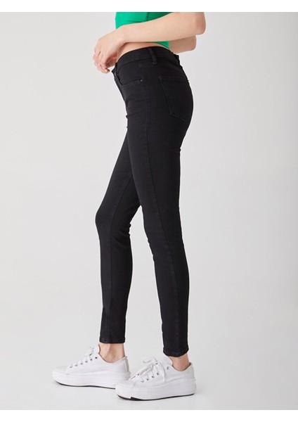 Amy x Jean Pantolon fırsatları