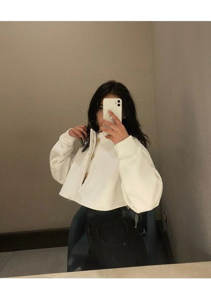 Düğme Detaylı Crop Sweatshirt