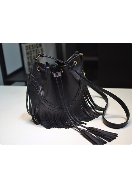 Kadın Çantası Ipli Püsküllü Kova Çanta Omuz Crossbody Çanta (Yurt Dışından) fiyatları