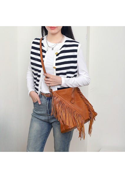 Büyük Kapasiteli Tek Omuz Crossbody Püsküllü Çanta Kadın Çantaları (Yurt Dışından) fırsatları