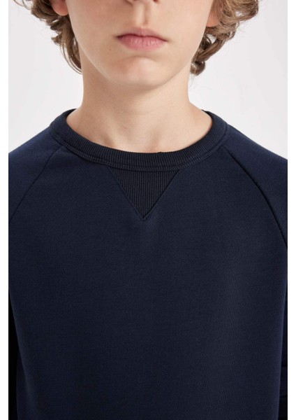 Erkek Çocuk Lacivert Bisiklet Yaka Pamuklu Basic Düz Okul Sweatshirt A4246A824AU fırsatları