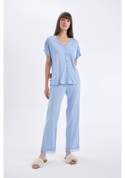 Pijama Takım V Yaka Düğmeli Kısa Kollu Üst Beli Lastikli Alt-Fall in Love D3182AX24AU modelleri