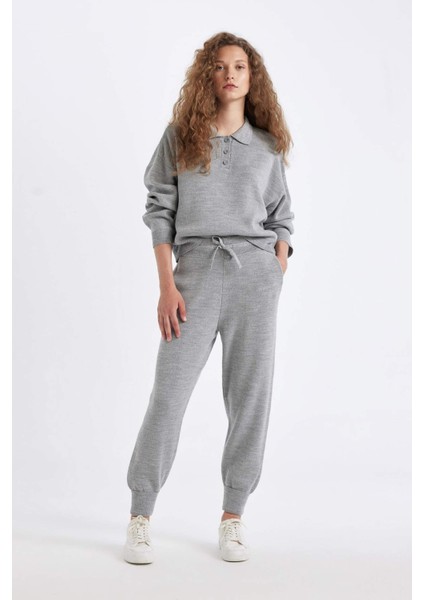 Jogger Triko Pantolon Cepli Basic Düz Beli Lastik Bağcıklı R1701AZ24WN fiyatları