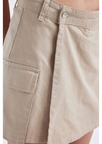 Regular Fit Normal Bel Kargo Cepli Gabardin Şort Etek D4991AX24AU indirimleri