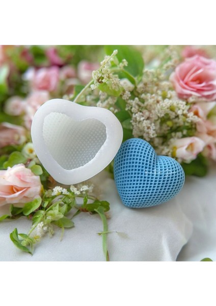 Çizgili Orta Boy Kalp Silikon Mum Kalıbı