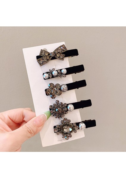 Yapay Elmaslar, Kadife, Siyah Patlamalar, Klipsler, Yüksek Kaliteli, Yan Klipsler, Ördek Gagası Klipsleri, Küçük Koku, Başın Arkasındaki Inciler Rhinestone Saç Tokaları (Yurt Dışından) fiyatları