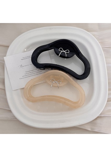 Büyük Kavisli Yaz Kelebek Meyvesi, Donmuş Bulut, Kavrama Klipsi, Mizaç, Çok Yönlü Köpekbalığı Klipsi, Başın Arkası Saç Aksesuarı Tutma Klipsleri (Yurt Dışından) modelleri