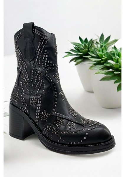 25104752K Siyah Deri Kadın Casual Günlük Bot