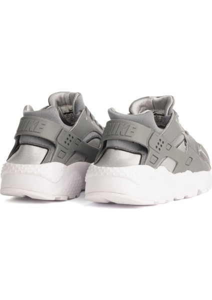 Nıke Huarache Run Kadın Ayakkabı 654275-012