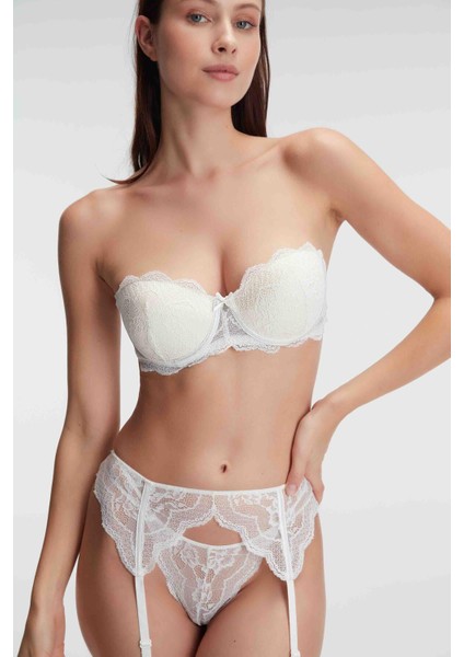 4843 Kadın Sütyen Jartiyer String ve Çorap Takım fiyatları