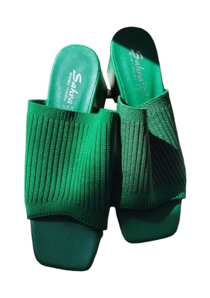 Yeşil Dikey Şerit Desenli Triko Terlik ve Omuz Çantası fiyatları