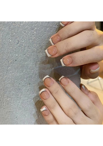 Yapıştırılmış Takma Tırnaklı Akrilik Tırnaklar 24 Adet (Yurt Dışından) modelleri