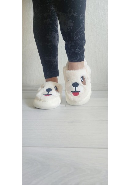 Kışlık Yumuşacık Kulaklı Köpek Figürlü Ev Terliği