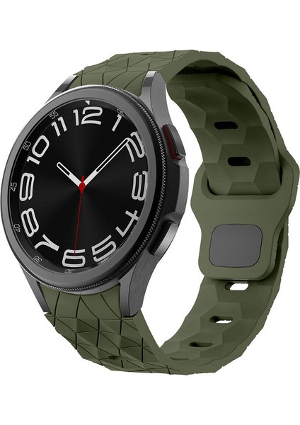 Casesuar Galaxy Watch 6 40MM KRD - 116 20MM Futbol Desenli Spor Tasarımlı Silikon Kordon - Koyu Yeşil