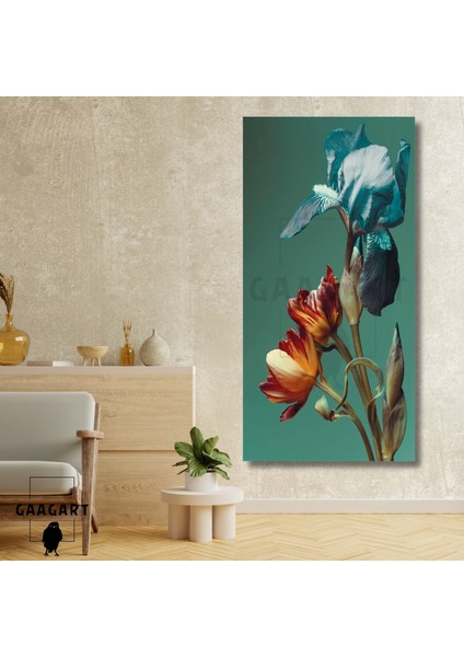 Panaromik Dikey Kanvas Tablo Mavi Kırmızı Yakın Çekim Çiçekler