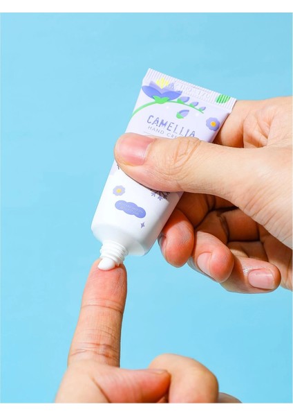 Çiçek Özlü 3'lü El Kremi Seti Papatya- Sakura- Kamelya 50G fırsatları