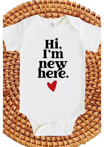 Hi I'm New Here Kalpli Tasarımlı Bebek Zıbın Hi I'm New Here Baby Bodysuit With Heart Design