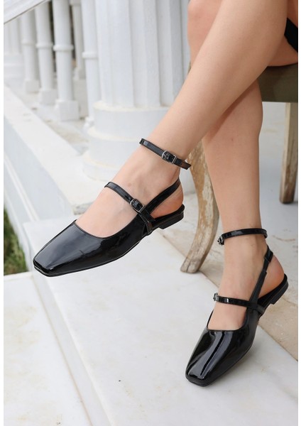 Katrin Siyah Rugan Babet Ayakkabı fiyatları