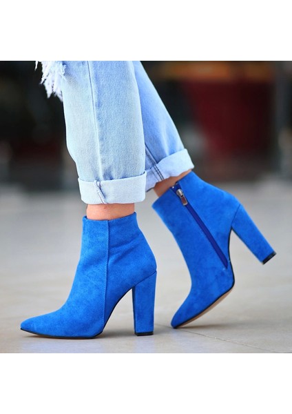 Loora Saks Mavisi Süet Topuklu Bot indirimleri