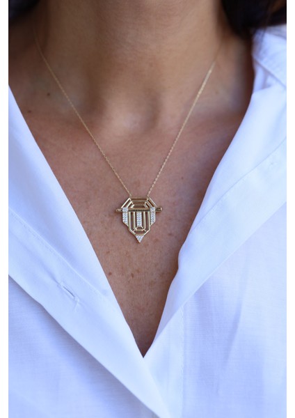 14 Ayar Altın Taşlı Tasarım Kolye