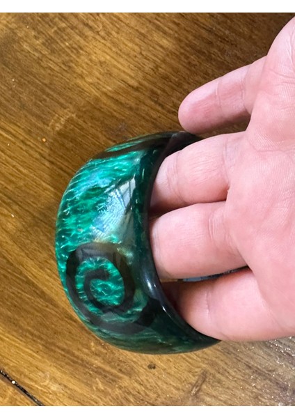 Yeşil Desenli Kemik Kadın Bilezik Çap 7 cm