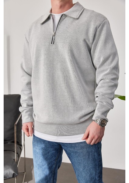 Yakası Fermuarlı Basic Gri Sweatshirt