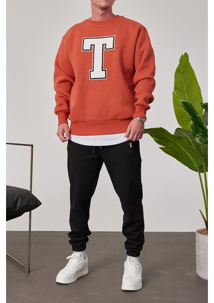 T Harf Baskılı Kiremit Sweatshirt