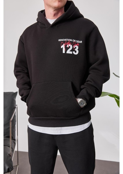 123 Baskılı Siyah Kapüşonlu Sweatshirt