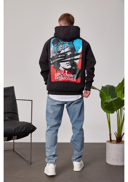 Renkli Heykel Baskılı Siyah Kapüşonlu Sweatshirt modelleri