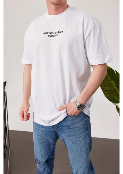 Arka Kelebek Desenli Beyaz Tshirt