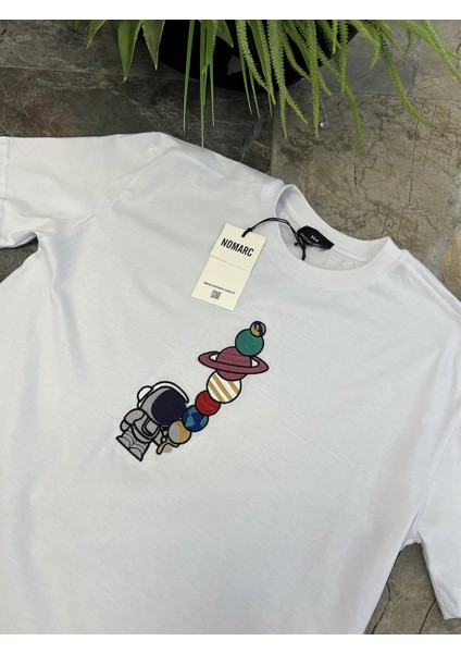 3059 Astronot Beyaz Tshirt